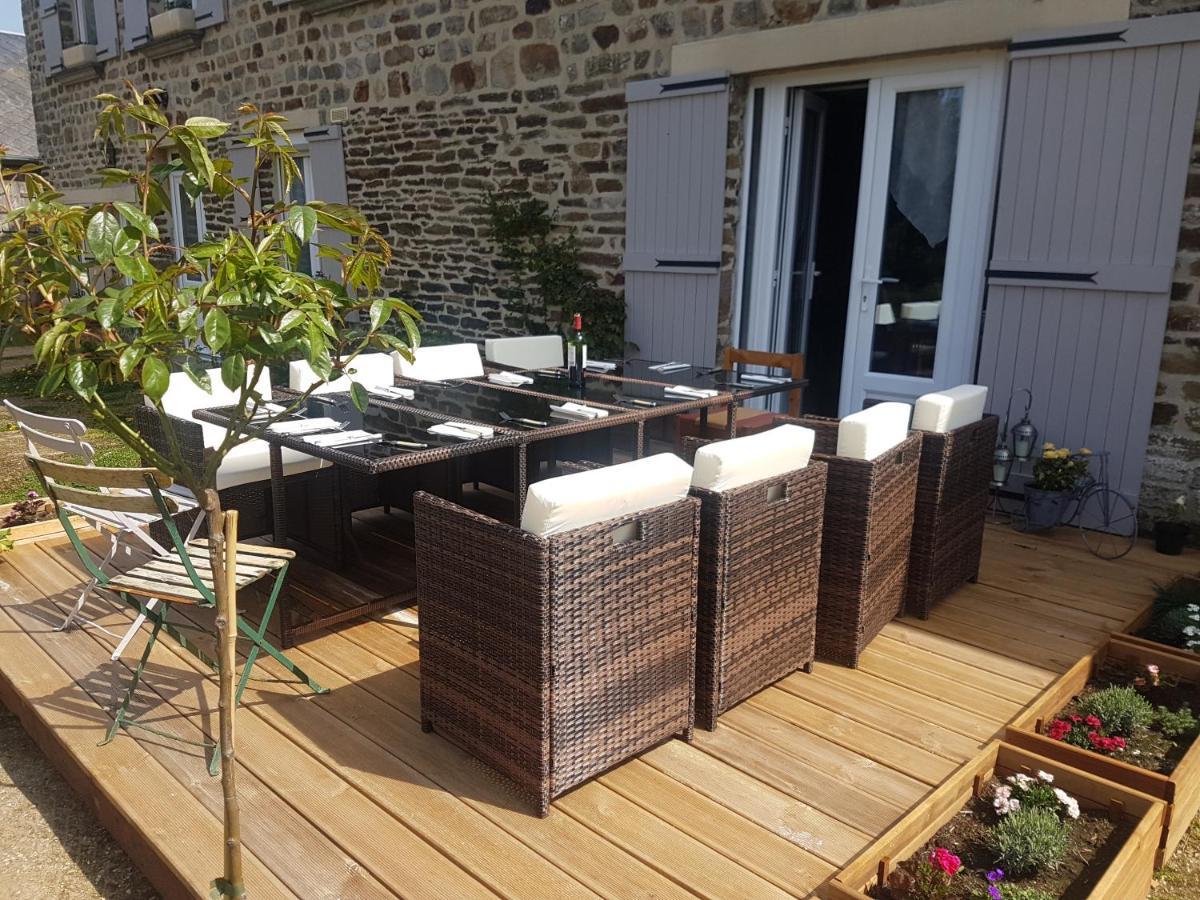 La Bastide Du Bonheur Chambres Et Tables D'Hotes Ger  ภายนอก รูปภาพ