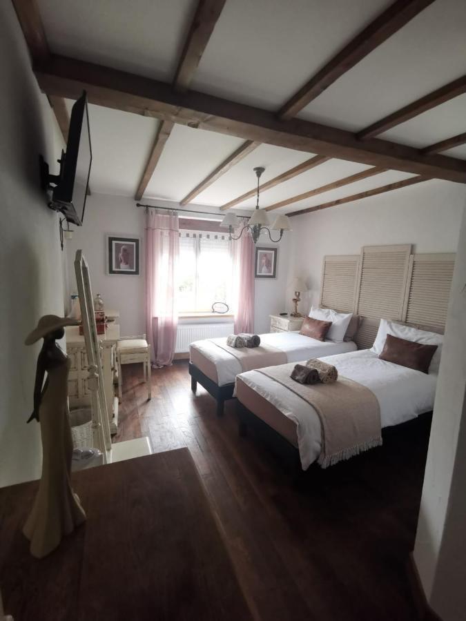 La Bastide Du Bonheur Chambres Et Tables D'Hotes Ger  ภายนอก รูปภาพ